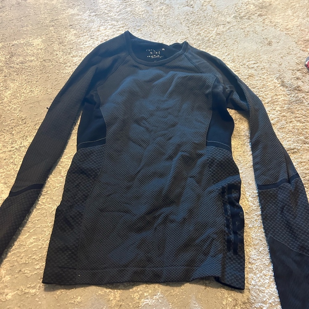 Abercrombie Black Long-Sleeve Athletic Top